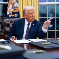 Трамп заявил о намерении отменить гражданство США по праву рождения
