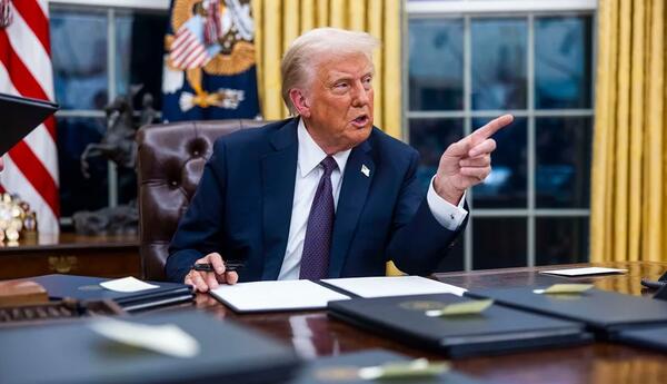 Трамп заявил о намерении отменить гражданство США по праву рождения