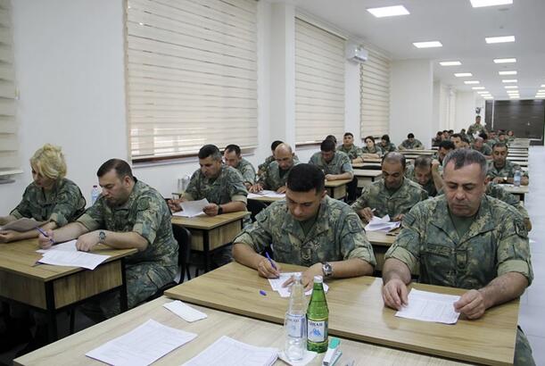 Hərbi qulluqçular üçün məharət dərəcələri üzrə sınaq imtahanları keçirilir