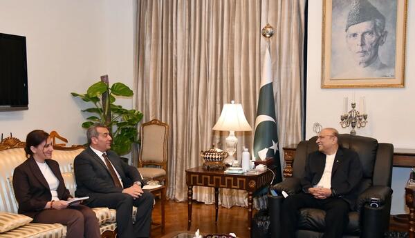 Pakistan prezidenti Azərbaycanla strateji tərəfdaşlığın möhkəmləndiyini bildirib
