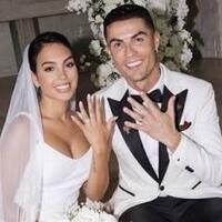 Ronaldo nəhayət ki, EVLƏNDİ...