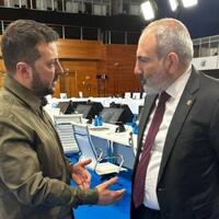 Paşinyan Zelenski ilə telefonla danışıb