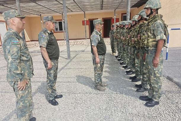 Zakir Həsənov Naxçıvanda yerləşən hərbi hissələrdə olub