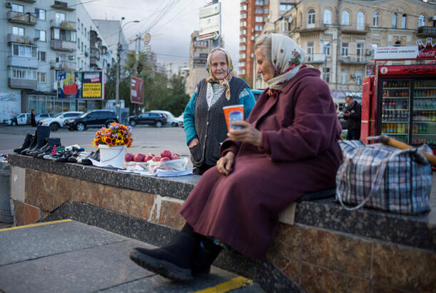 Ukraynada yoxsulluq dörd ildə ikiqat artıb..?