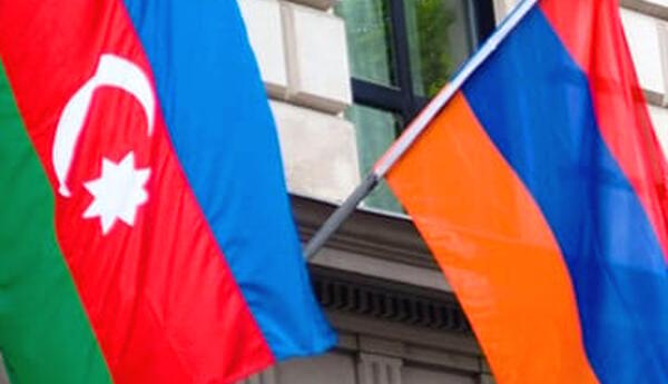 Azərbaycan və Ermənistan Moskva ilə vidalaşır...