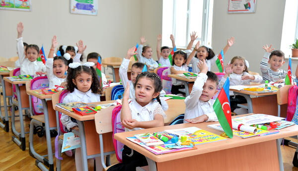 Şagirdlərin elektron yerdəyişməsi başlayır