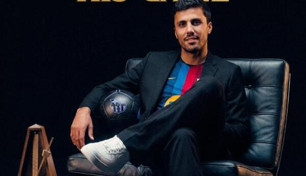 "Barselona" 30 yaşlı futbolçunu 60 milyon avroya transfer etdi!