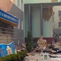 Rusiya ordusu Jitomiri reaktiv dronlarla vurub: 2 polis ölüb...