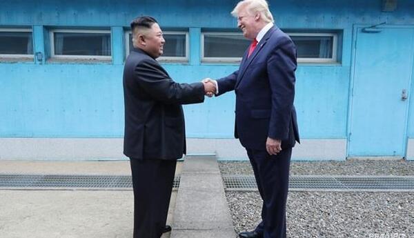 Brüsseldən Trampın Şimali Koreya ilə yaxınlaşmasına <span class="red"> REAKSİYA</span>