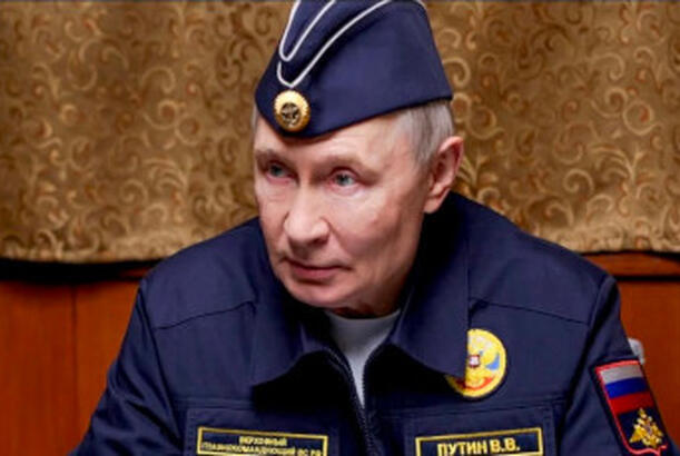 Mark Feyqin: Putin absurdluğunu göstərdi...