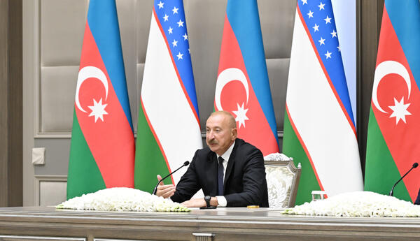 Prezident İlham Əliyev: Şavkat Miromonoviç Mirziyoyevin Qarabağa investisiya cəlb edilməsində müstəsna rolunu bir daha qeyd etmək istərdim