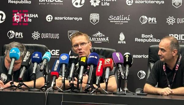 "Dünyanın ən xoşbəxt baş məşqçisiyəm"