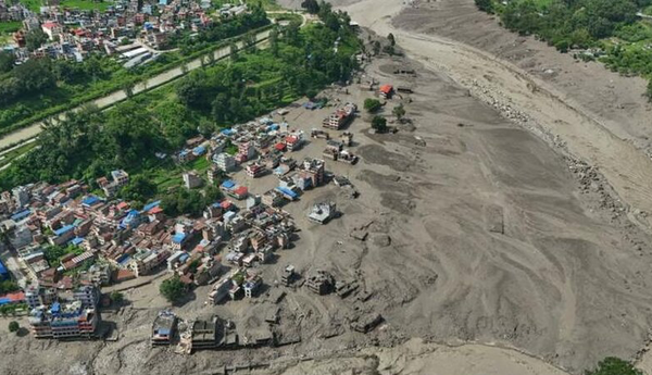 Nepalda daşqın fəlakəti: 180 nəfər ölüb, 800 nəfər itkin düşüb