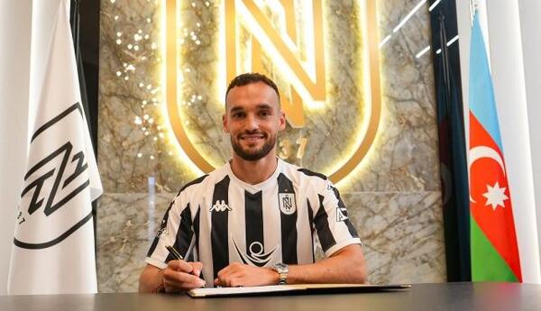"Neftçi" xorvatiyalı futbolçunu transfer etdi