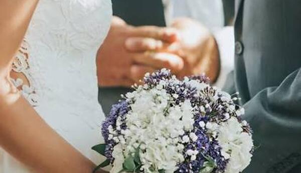 Saxta nikah cinayət məsuliyyəti yaradacaq <span class="red">- FOTO</span>