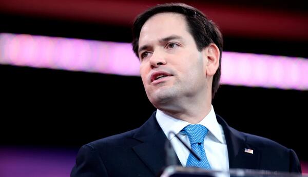 Rubio İrana kömək edən ölkələri HƏDƏLƏDİ