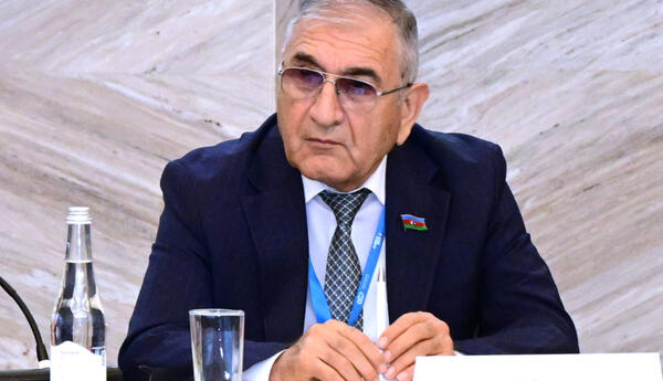 “Bakı İqlim Həftəsi 2026” aqrar çağırışların həlli üçün mühüm platformadır <span class="red">-TAHİR RZAYEV</span>