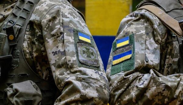 Ukrayna Rusiya və Belarusla sərhəddə xüsusi rejim tətbiq edib