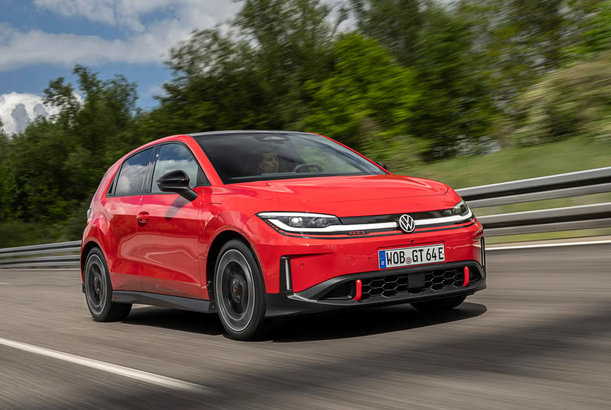 Əlverişli qiymətə satılan Volkswagen elektrik avtomobili hitə çevrilib...
