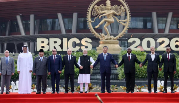 Putin BRICS-in çoxqütblü dünya nizamındakı rolunu vurğulayır