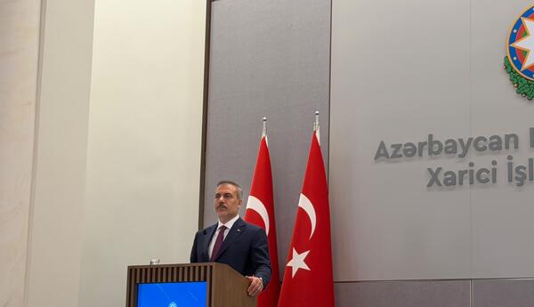 “Türkiyə Rusiya-Ukrayna müharibəsi başlayandan bəri öz mövqeyini ortaya qoyub” <span class="red">-HAKAN FİDAN</span>