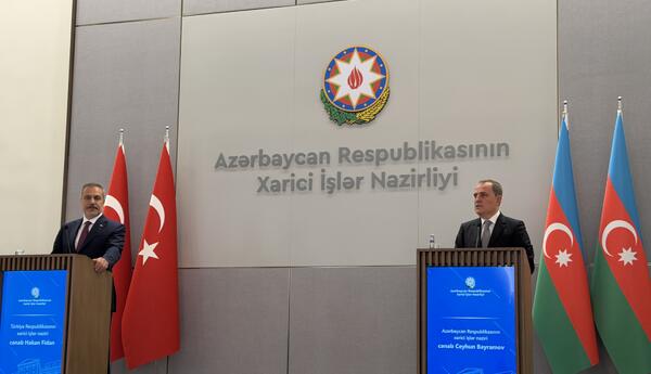 “Hazırda Azərbaycanda 4 mindən çox türk şirkəti fəaliyyət göstərir“ <span class="red">-CEYHUN BAYRAMOV</span>
