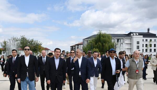 “Bu cür səfərlər həmin dövlətlərin Azərbaycanın suverenliyi və ərazi bütövlüyünə münasibətinin praktiki ifadəsidir” <span class="red">- ŞƏRH</span>