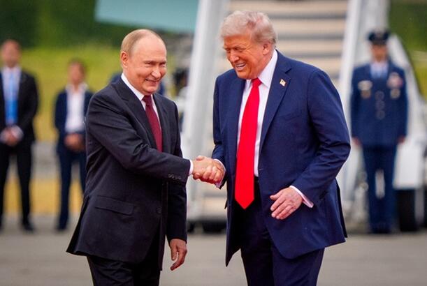 Tramp Putinə razılaşma təklif edəcəkmi?