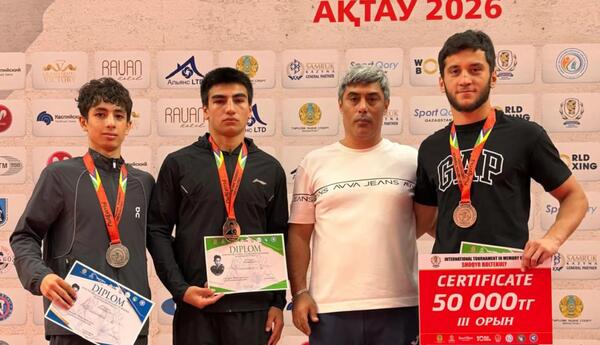 Boksçularımız Qazaxıstanda keçirilən turnirdə üç medal qazanıblar