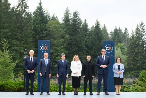 Karpat G8 zirvəsi: Kiyevin təklifləri