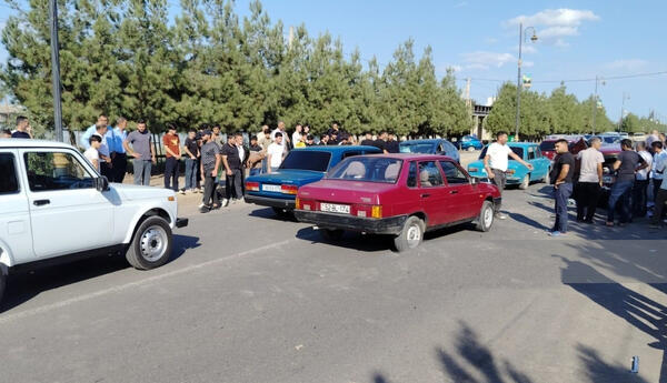 Cəlilabadda zəncirvarı qəza olub, 3 nəfər xəsarət alıb