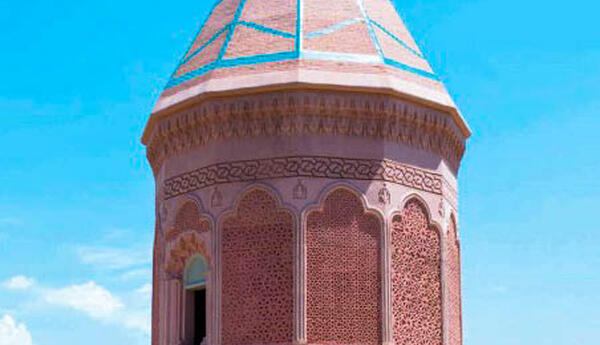 Gülüstan türbəsi – Naxçıvan memarlıq məktəbinin nadir nümunəsi <span class="red">- ARAŞDIRMA</span>