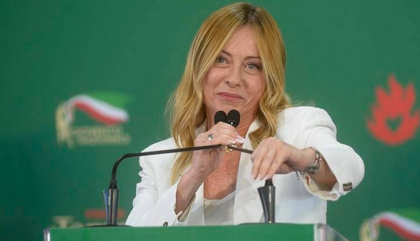 Corciya Meloni məyusdur