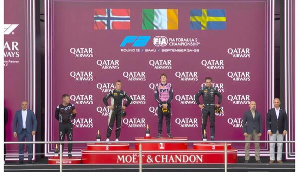 "Formula 2" üzrə Azərbaycan Qran-prisində birinci əsas yarışın qalibi mükafatlandırılıb