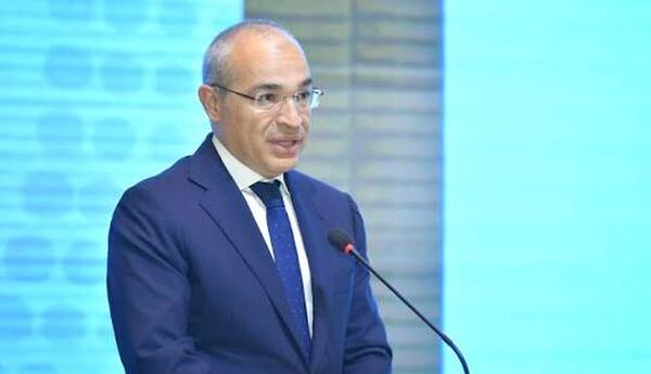 “Azərbaycan beynəlxalq nəqliyyat qovşağına çevrilib“ <span class="red">-MİKAYIL CABBAROV</span>