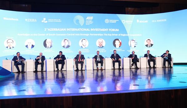 Azərbaycanın regional əməkdaşlıqda rolu müzakirə edilib