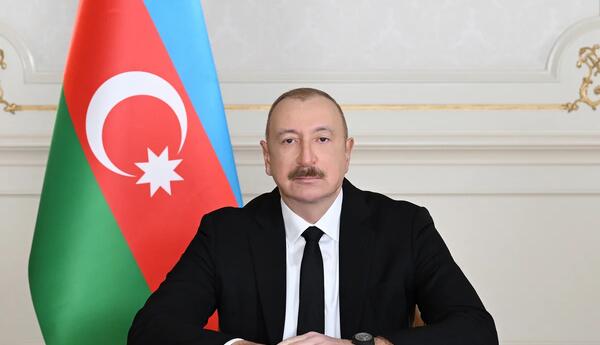 İlham Əliyev Türkmənistan Prezidentini təbrik edib