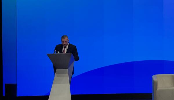 “Azərbaycanı uzunmüddətli investisiya imkanı kimi nəzərdən keçirməyə çağırırıq“ <span class="red">-FUAD NAĞIYEV</span>
