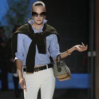 Alla Kostromiçeva Gucci şousunda iştirak edib…