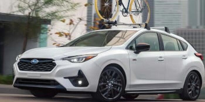Subaru əfsanəvi Imprezanı yenidən canlandırır...