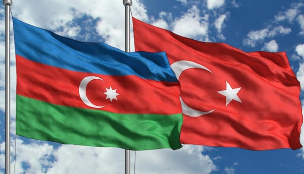 Dağ üzərinə atılan çınqıl daşlar <span class="red"> - ŞƏRH</span>