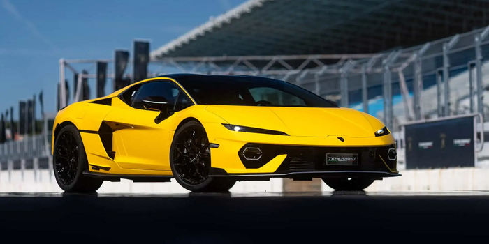 Lamborghini gələcək superkarın əsas keyfiyyətini açıqladı...