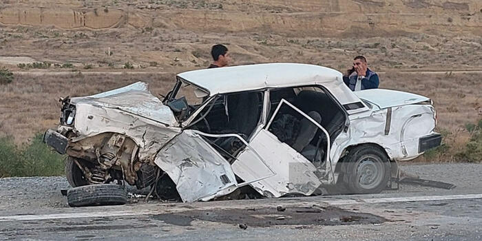 Hacıqabulda minik maşınları toqquşub, 4 nəfər xəsarət alıb