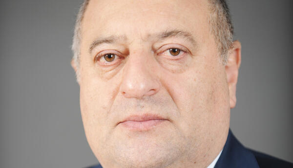 Partiyamızın VIII qurultayı və qarşıda dayanan vəzifələr