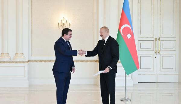 Посол Австрии в Баку обратился к президенту Ильхаму Алиеву на азербайджанском языке
