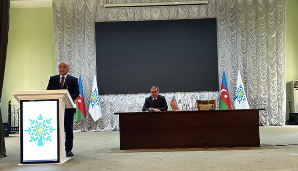 “Azərbaycan öz gücü və imkanları hesabına inkişaf edir” <span class="red">- Ədalət Muradov</span>