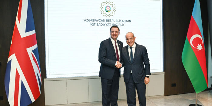 "2029-cu ildə Yaşıl Enerji Dəhlizi üzrə yekun investisiya qərarına nail olmaq hədəfi də qeyd olunub" - İQTİSADÇI