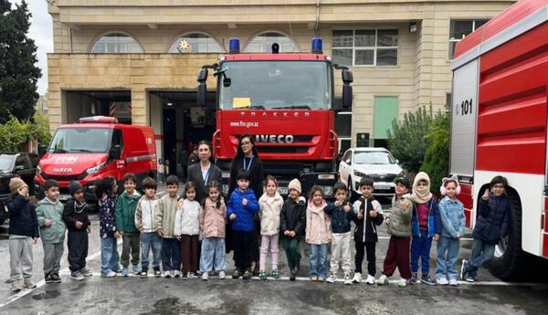 FHN məktəblilər üçün “açıq qapı günü” keçirib