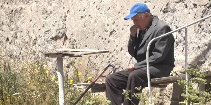 Ermənistan təqaüdçülər üçün keşbek maliyyələşdirməsini artırıb