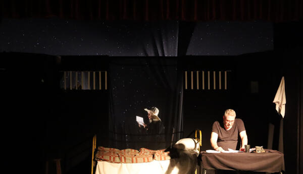 Naxçıvanda Ərzurum Şəhər Teatrının “Madmazelin pişiyi” tamaşası nümayiş olunub